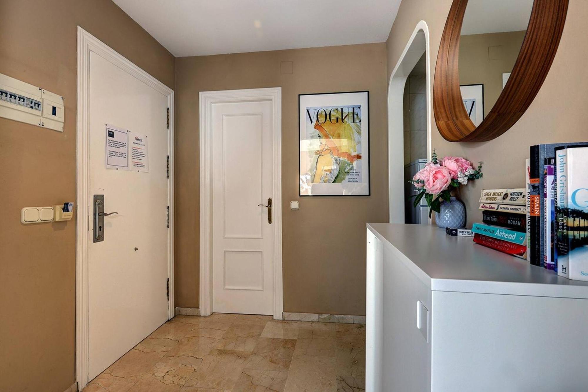 053 - Two Bed Mijas Golf Apartment In Popular Matchroom Golf Club Fuengirola Exteriör bild
