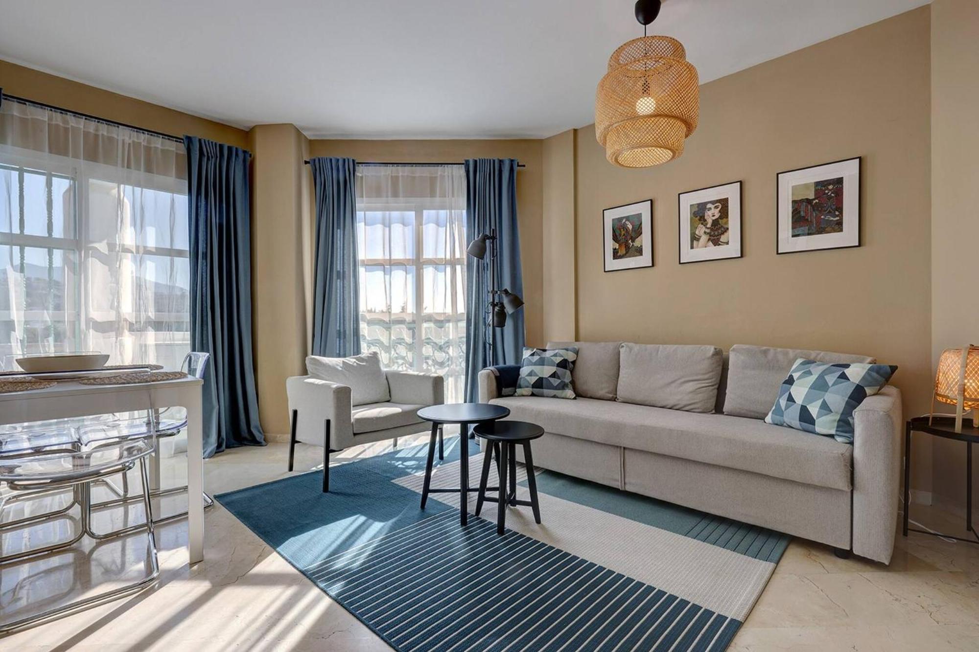053 - Two Bed Mijas Golf Apartment In Popular Matchroom Golf Club Fuengirola Exteriör bild