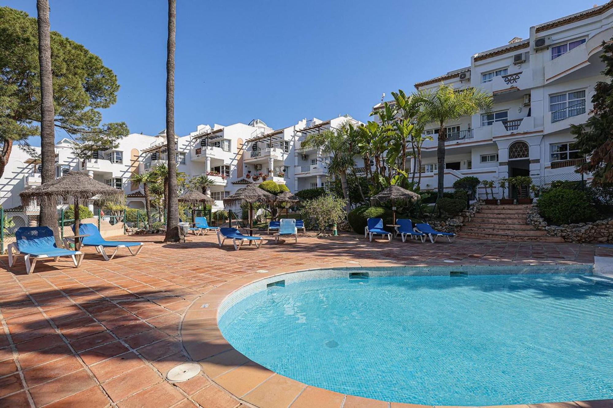 053 - Two Bed Mijas Golf Apartment In Popular Matchroom Golf Club Fuengirola Exteriör bild