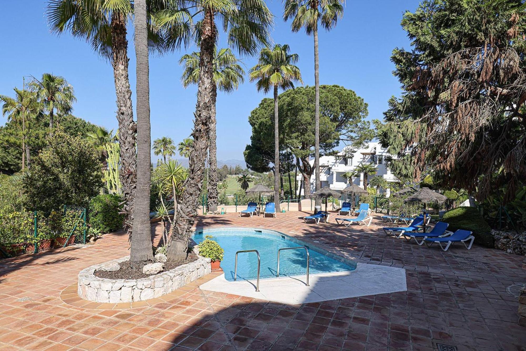 053 - Two Bed Mijas Golf Apartment In Popular Matchroom Golf Club Fuengirola Exteriör bild